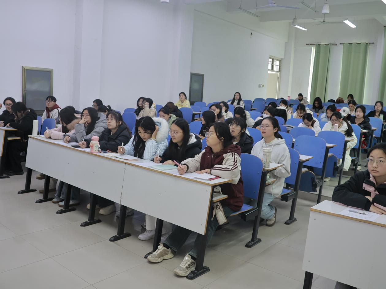 威尼斯886699“我心向党”微党课比赛顺...